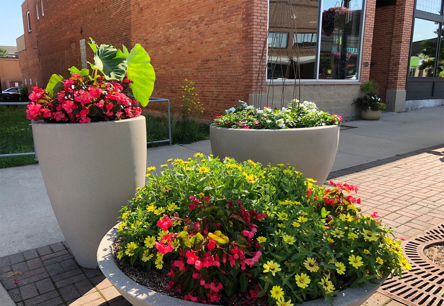 Home De Pere Beautification Committee